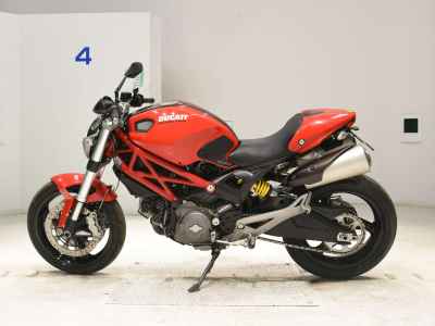 Ducati Monster 696 2011