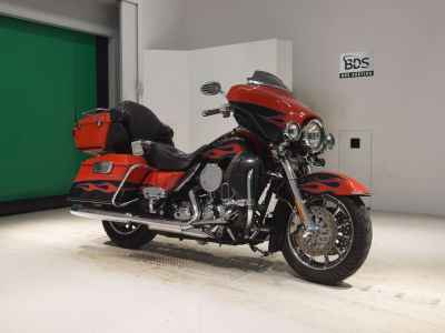 Harley-Davidson FLHTCUSE1800CVO 2010