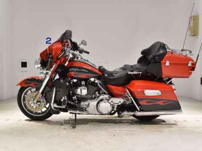 Harley-Davidson FLHTCUSE1800CVO 2010