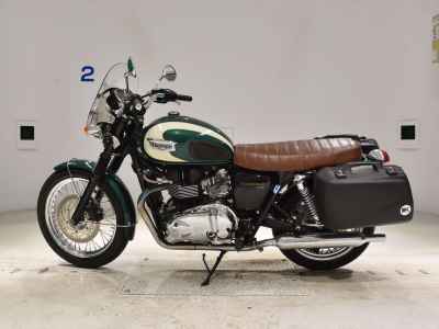 Triumph Bonneville T100 2011