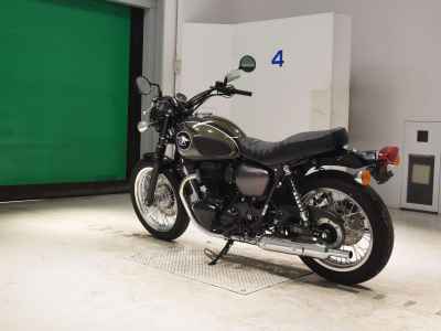 Kawasaki W800 Street 2022