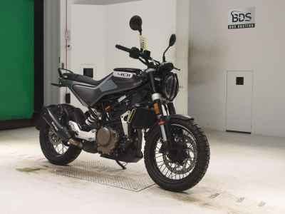 Husqvarna Svartpilen 401 2022