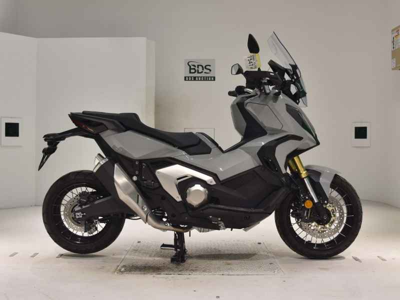 Honda X-Adv 750 2024