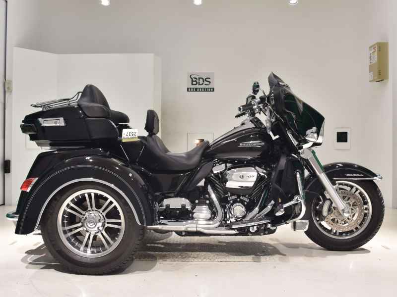 Harley-Davidson FLHTCUTG1750 2017