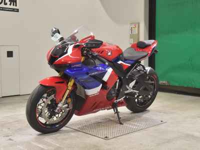 Honda CBR1000RR-R SP 2021