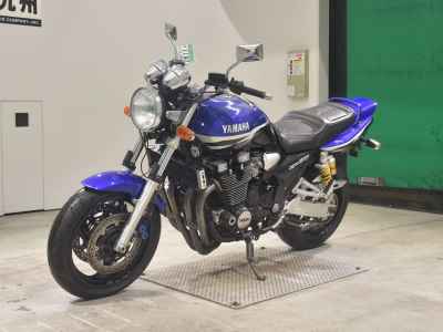 Yamaha XJR1300 2002