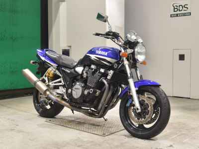 Yamaha XJR1300 2002