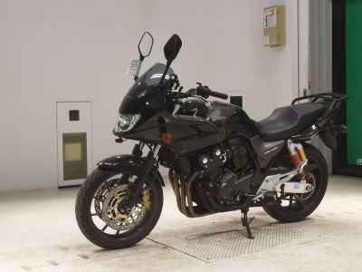 Honda CB400SFV Boldor 2017