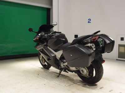 Honda VFR800 2006