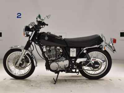 Yamaha SR400 2020