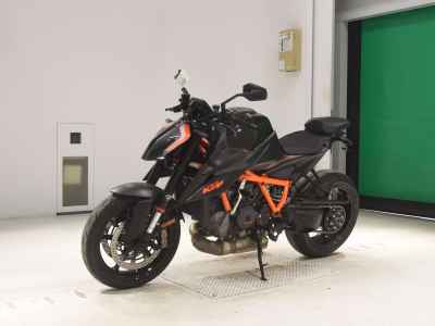 KTM 1290 Super Duke R 2020