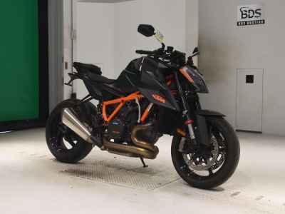 KTM 1290 Super Duke R 2020