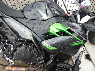 Kawasaki Ninja 400 2024