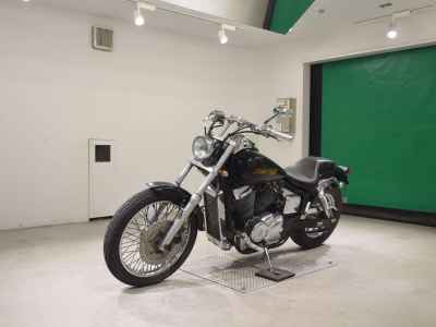 Honda Shadow 400 Slasher 2000