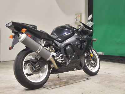 Yamaha YZF-R1 2003