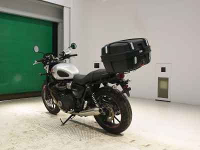 Triumph Street Twin 2016