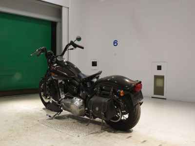 Harley-Davidson FLSTSB1580 2010