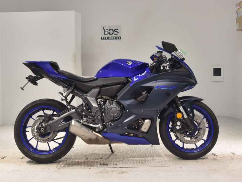 Yamaha YZF-R7 2022