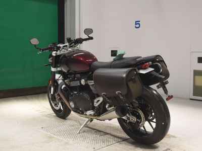 Triumph Speed Twin 2024