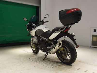 Aprilia MANA 850 2011