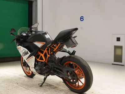 KTM RC8R 2017