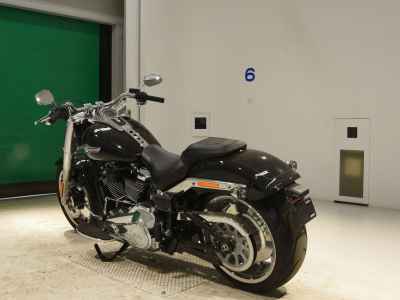 Harley-Davidson FLFBS1870 2024