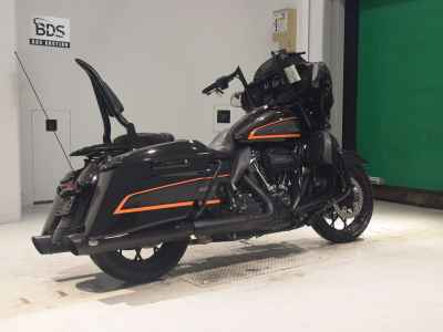 Harley-Davidson FLHXS1870 2022