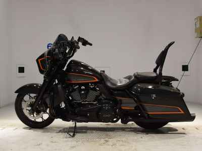 Harley-Davidson FLHXS1870 2022