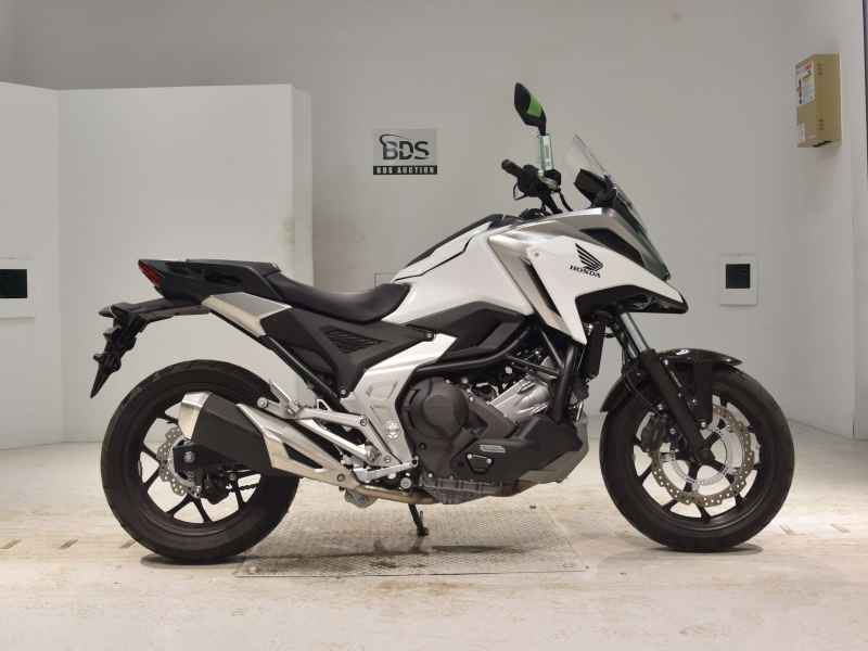 Honda NC750X DCT 2023