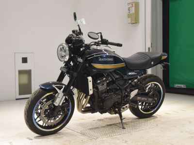 Kawasaki Z900RS 2021