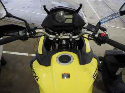 Suzuki V-Strom 650XT 2024