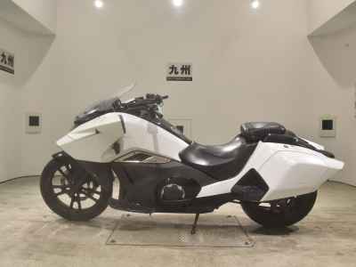 Honda NM4 2016