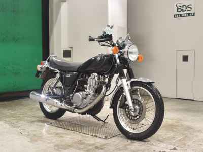 Yamaha SR400 2018