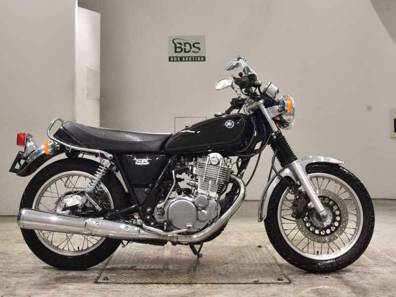 Yamaha SR400 2018