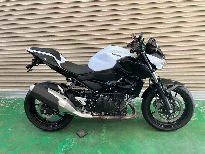 Kawasaki Z400 2019