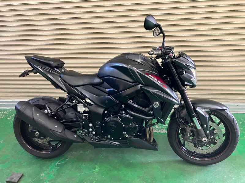 Suzuki GSX-S750 2017