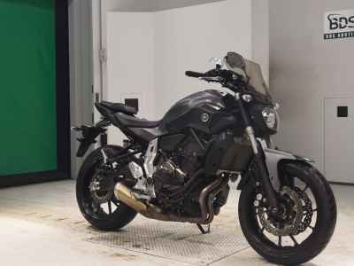 Yamaha MT-07 2015