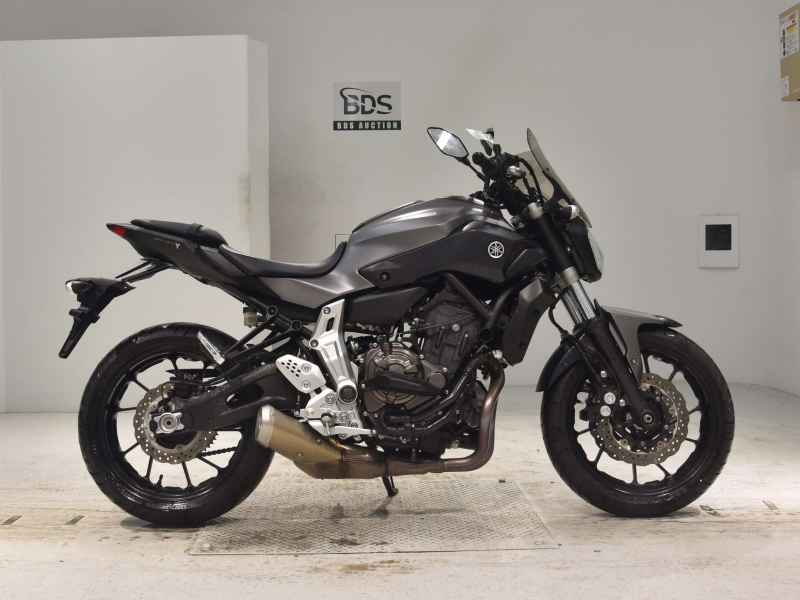 Yamaha MT-07 2015