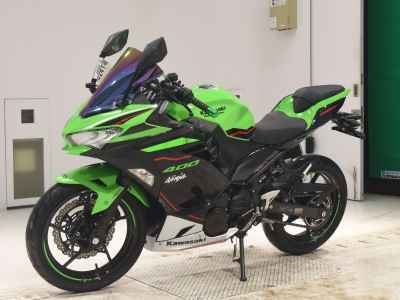 Kawasaki Ninja 400 2022