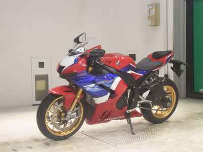 Honda CBR1000RR-R SP 2022