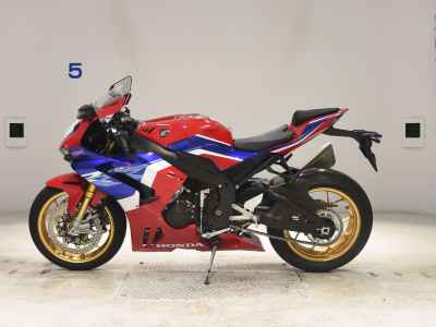 Honda CBR1000RR-R SP 2022