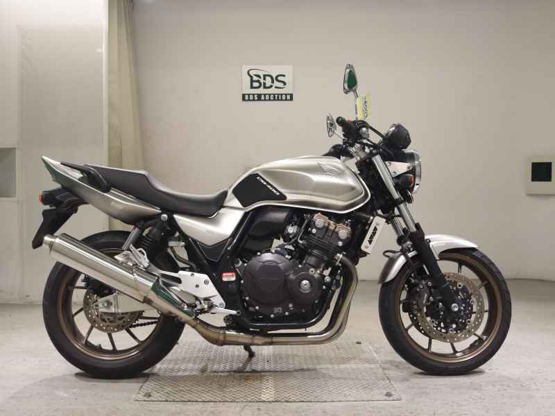 Honda CB400SFV 2020