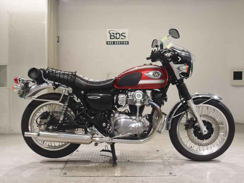 Kawasaki W800 2022