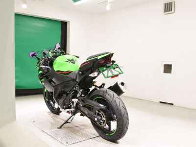 Kawasaki Ninja 400 2022