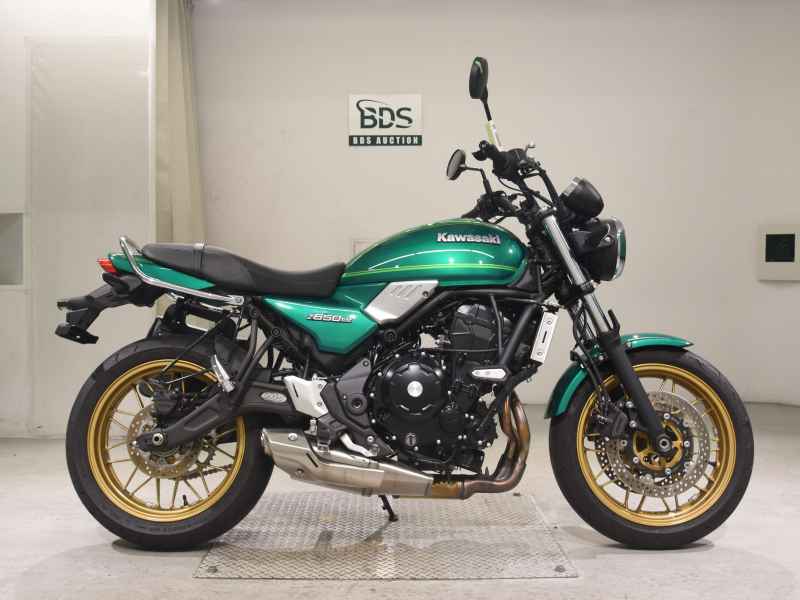 Kawasaki Z650RS 2022