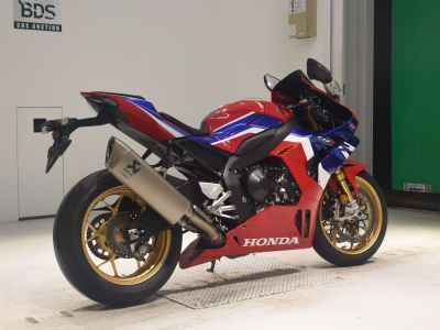 Honda CBR1000RR-R SP 2022