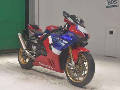 Honda CBR1000RR-R SP 2022