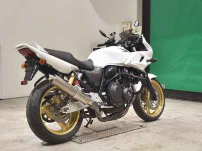 Honda CB400SFV Boldor 2011