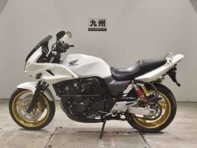 Honda CB400SFV Boldor 2011