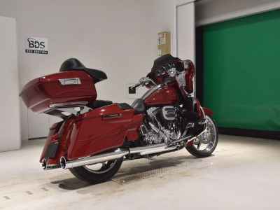 Harley-Davidson FLHXSE1800CVO 2016